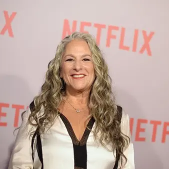 Marta Kauffman Net Worth