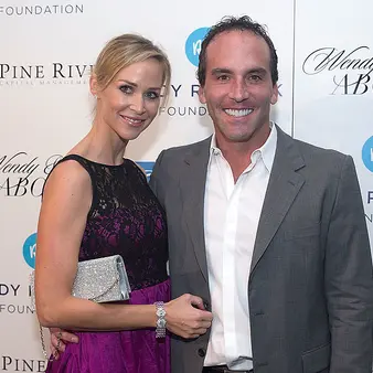 Lorne Abony Net Worth