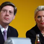 Billionaire Mother And Son Duo Lose HALF Their Net Worth In The Last 12 Months