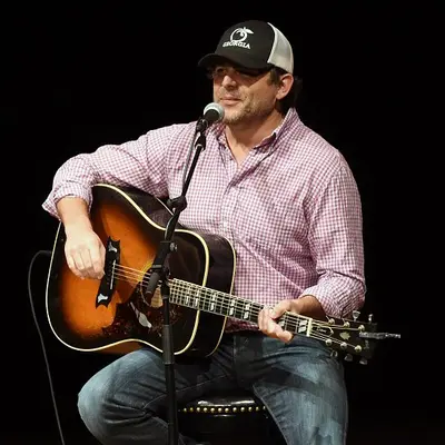 Rhett Akins