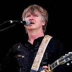 Neil Finn Net Worth