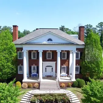 Mariah Carey Sells Atlanta Mansion For $4.3 Million… A $1.35 Million Loss