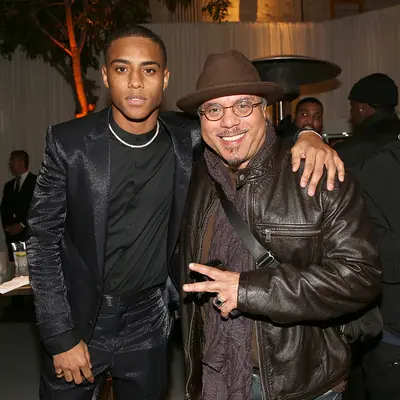 Howard Hewett