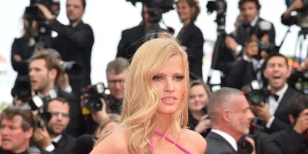 Lara Stone