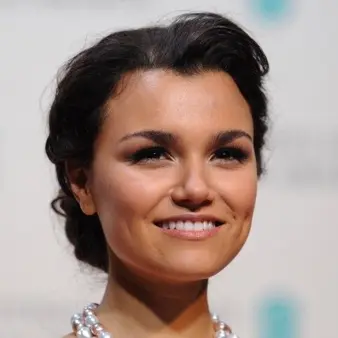 Samantha Barks Net Worth