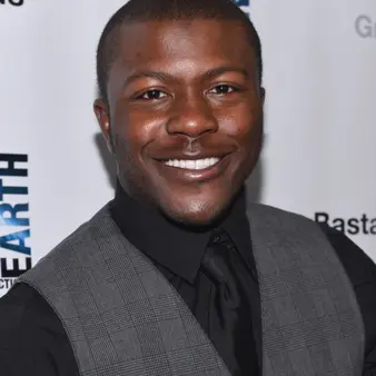 Edwin Hodge Net Worth