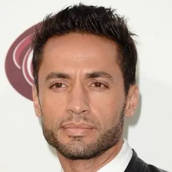 Kamar de los Reyes Net Worth