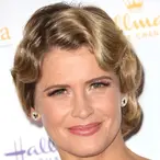 Kristy Swanson Net Worth