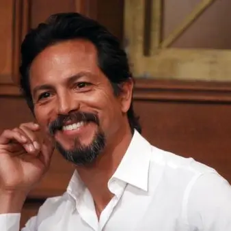 Benjamin Bratt Net Worth