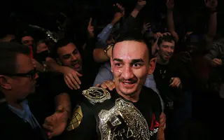 Max Holloway Net Worth