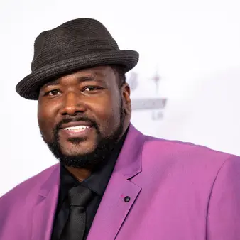 Quinton Aaron Net Worth