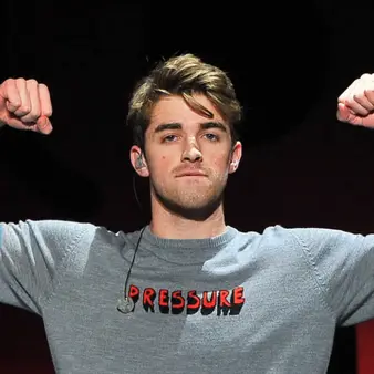 Andrew Taggart Net Worth