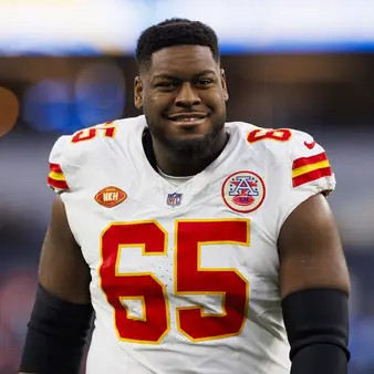 If The Chiefs Don't Sign Guard Trey Smith To A New Contract, He'll Make More Than Any Other Player At His Position Next Season
