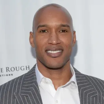 Henry Simmons Net Worth