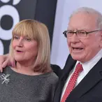 Warren Buffett Says Bitcoin Isn't A Real Investment