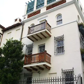 This Homeowner Is Accepting Bitcoin For His $6.4 Million Miami Home