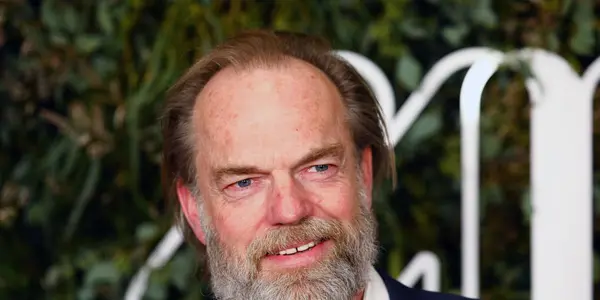 Hugo Weaving
