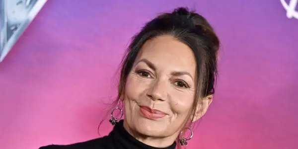 Joanne Whalley