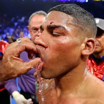 Yuriorkis Gamboa Net Worth