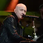 Isaac Slade Net Worth