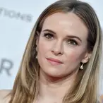 Danielle Panabaker Net Worth