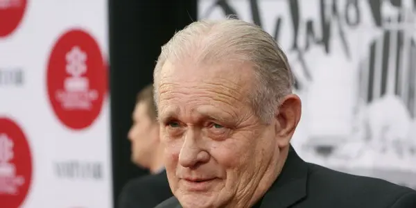 Bo Hopkins