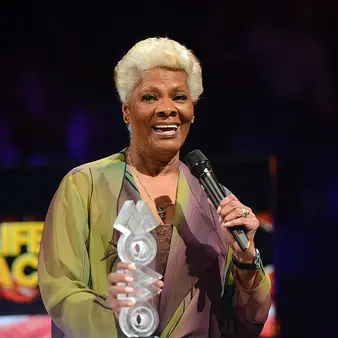Dionne Warwick Files For Bankruptcy With $10 Million In Tax Debt