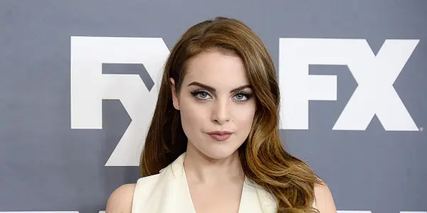 Elizabeth Gillies