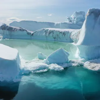 A Group Of Billionaires Including Jeff Bezos, Michael Bloomberg, And Bill Gates Are Funding A Clean Energy "Treasure Hunt" In Melting Greenland