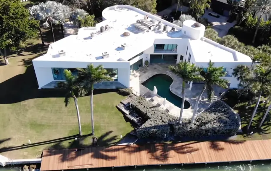 Miami Mansion Dripping With Cocaine, Presidential And Hollywood History Lists For $237 Million