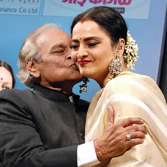 Rekha Net Worth