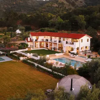 Justin Baldoni Lists 10-Acre Ojai Estate for $8.9 Million