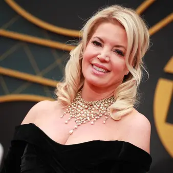 Jeanie Buss Net Worth