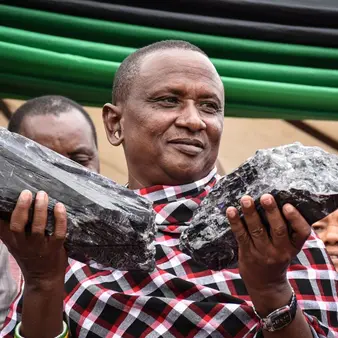 After Selling Two Large Tanzanite Gemstones, This Tanzanian Miner Is An Overnight Millionaire