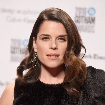 Neve Campbell Net Worth