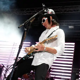 Daniel Ash Net Worth