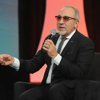 Emilio Estefan Net Worth