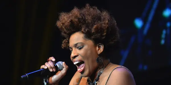 Macy Gray