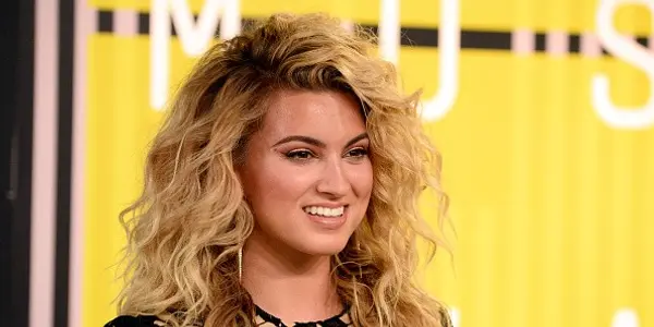 Tori Kelly