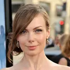 Amanda Walsh Net Worth