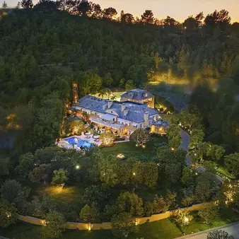 Rod Stewart Seeks $70 Million For His 3-Acre Beverly Park Compound