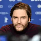 Daniel Brühl Net Worth