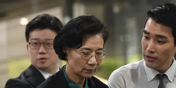 Lee Myung-Hee