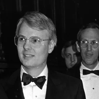 Robert Bass Net Worth