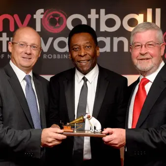 Paul McGowan Net Worth