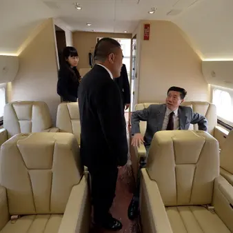 If You Were A Billionaire, Here Are The Insane Luxuries You Would Buy