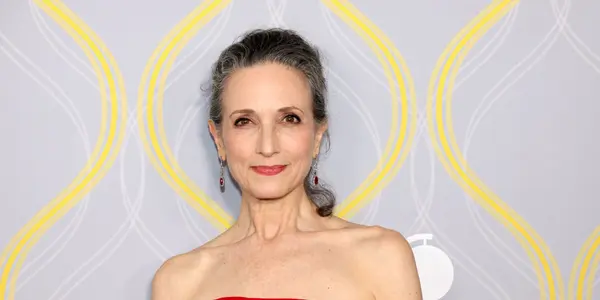 Bebe Neuwirth