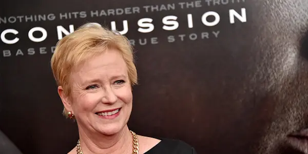 Eve Plumb