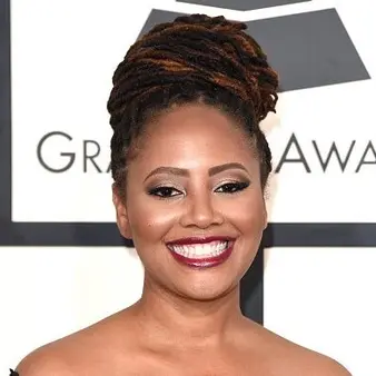 Lalah Hathaway Net Worth