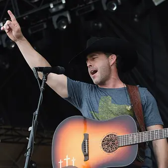 Aaron Watson Net Worth